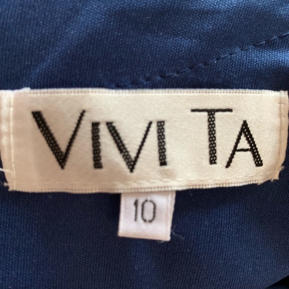 Embellished Bodice Long Gown with open back - Picture 5 of 5